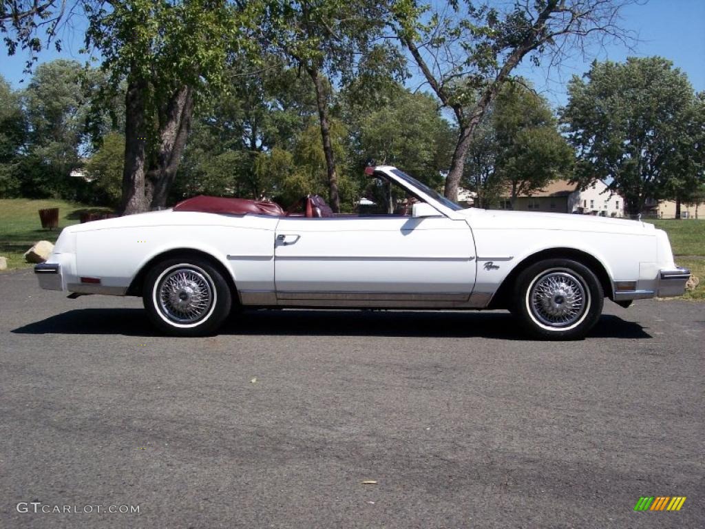 1983 Riviera Convertible - White / Red photo #12
