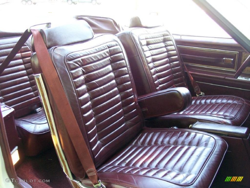 1983 Riviera Convertible - White / Red photo #39