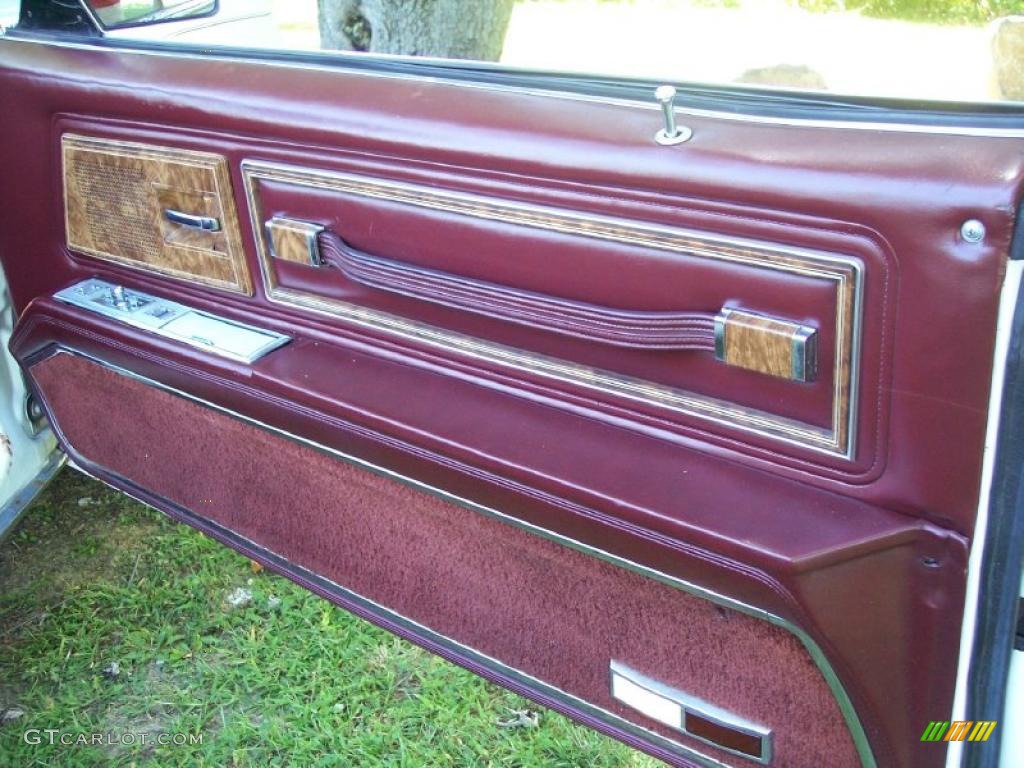 1983 Riviera Convertible - White / Red photo #40