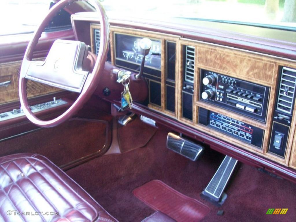 1983 Riviera Convertible - White / Red photo #41