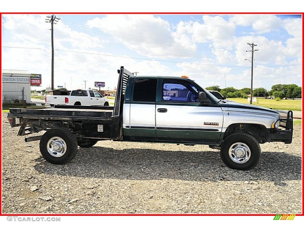 1998 Ram 2500 Laramie Extended Cab 4x4 - Deep Hunter Green Pearl / Gray photo #7