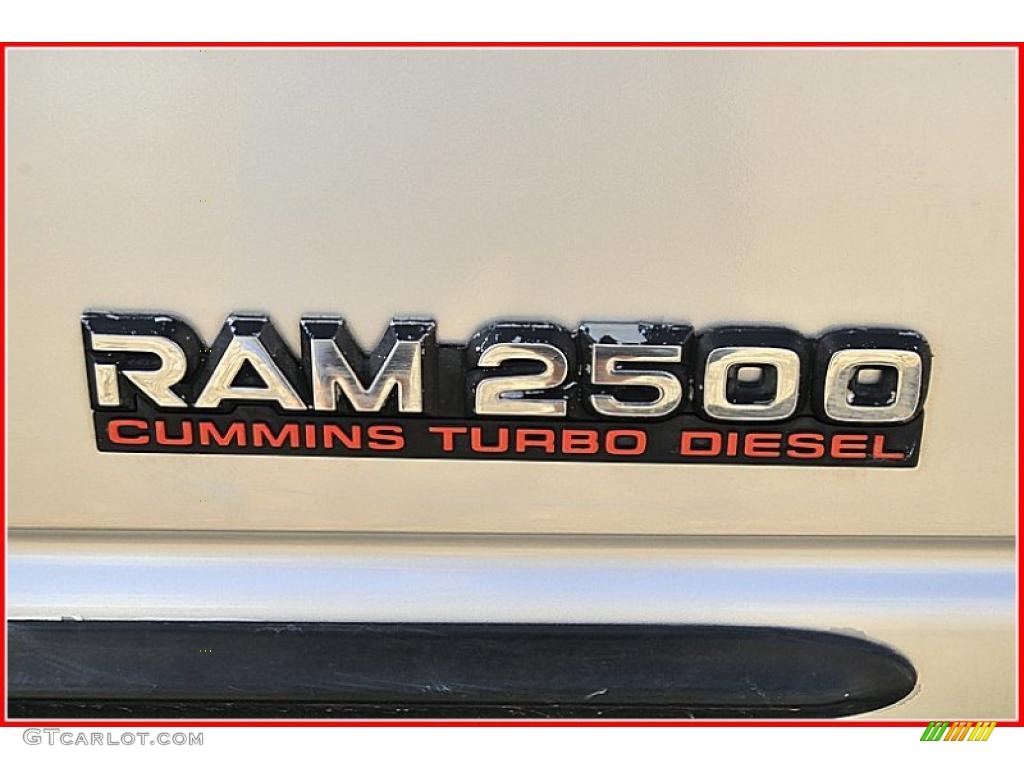 1998 Ram 2500 Laramie Extended Cab 4x4 - Deep Hunter Green Pearl / Gray photo #9