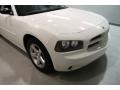Stone White - Charger SE Photo No. 44