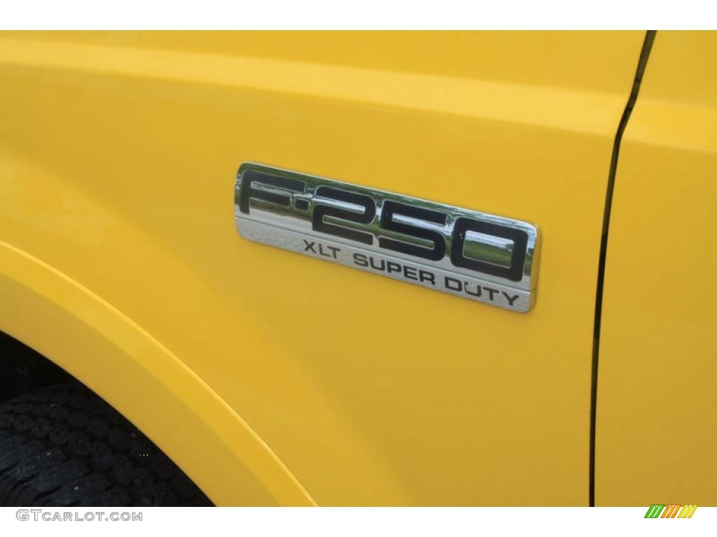 2005 F250 Super Duty FX4 Crew Cab 4x4 - Screaming Yellow / Black photo #9