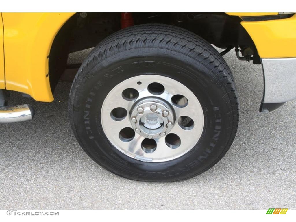 2005 F250 Super Duty FX4 Crew Cab 4x4 - Screaming Yellow / Black photo #13