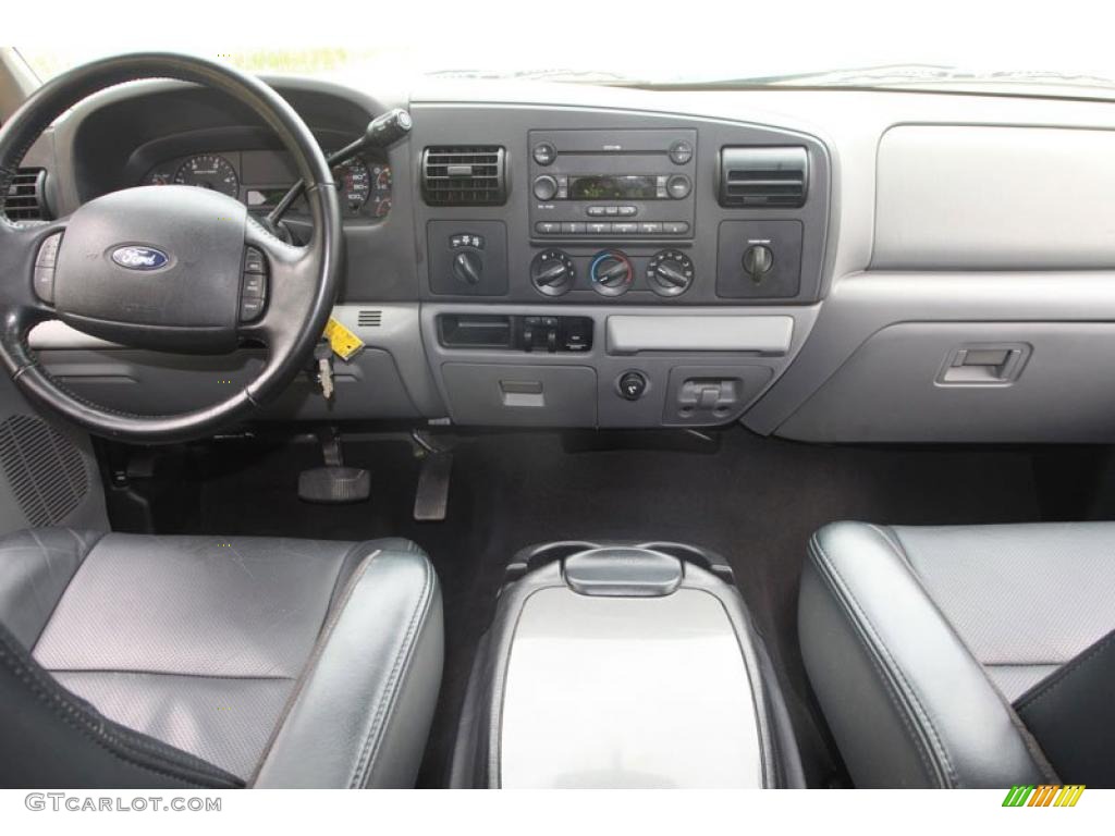 2005 F250 Super Duty FX4 Crew Cab 4x4 - Screaming Yellow / Black photo #29