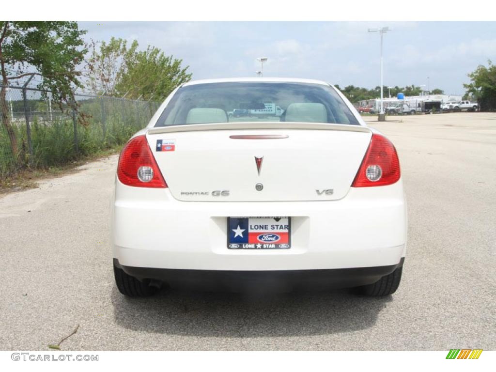 2007 G6 V6 Sedan - Ivory White / Light Taupe photo #14