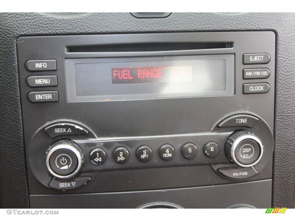 2007 G6 V6 Sedan - Ivory White / Light Taupe photo #18