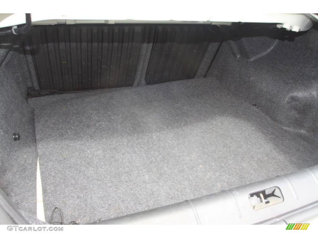 2007 G6 V6 Sedan - Ivory White / Light Taupe photo #22