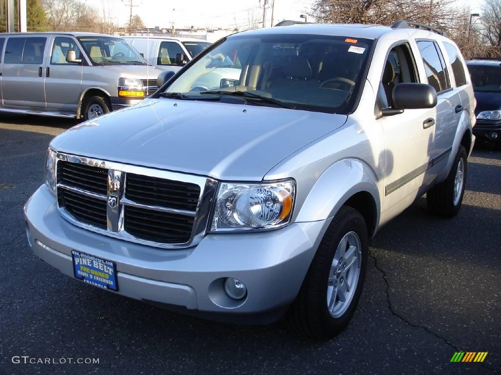 2008 Durango SLT 4x4 - Bright Silver Metallic / Khaki Two-Tone photo #1