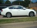 Ivory Pearl - M 35x Sedan Photo No. 8