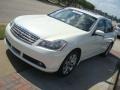 Ivory Pearl - M 35x Sedan Photo No. 11
