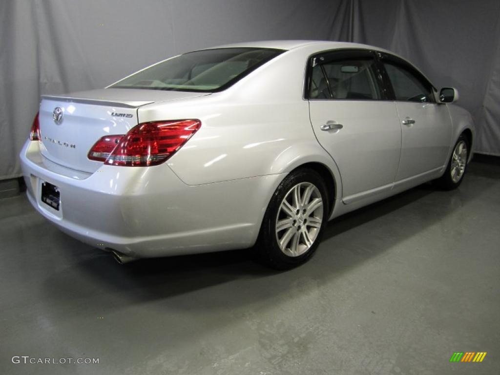 2008 Avalon Limited - Classic Silver Metallic / Ash Gray photo #3
