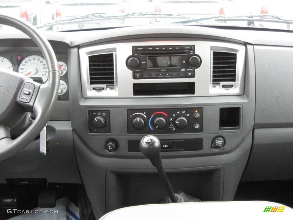 2009 Ram 3500 Big Horn Edition Quad Cab 4x4 Dually - Bright Silver Metallic / Medium Slate Gray photo #10