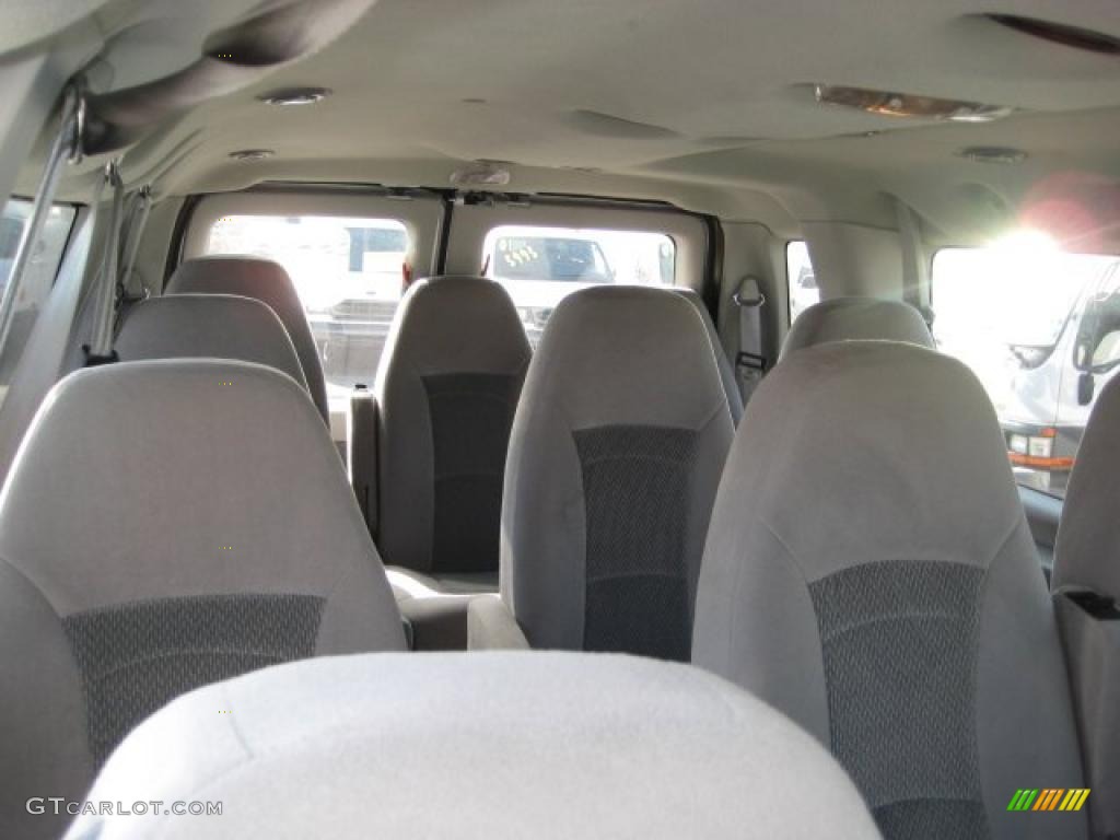 2007 E Series Van E350 Super Duty XLT 15 Passenger - Oxford White / Medium Flint Grey photo #8