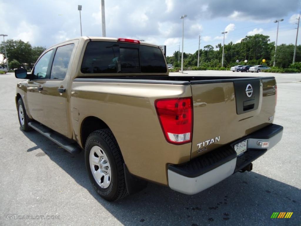 2004 Titan XE Crew Cab - Copper / Sand/Steel photo #3