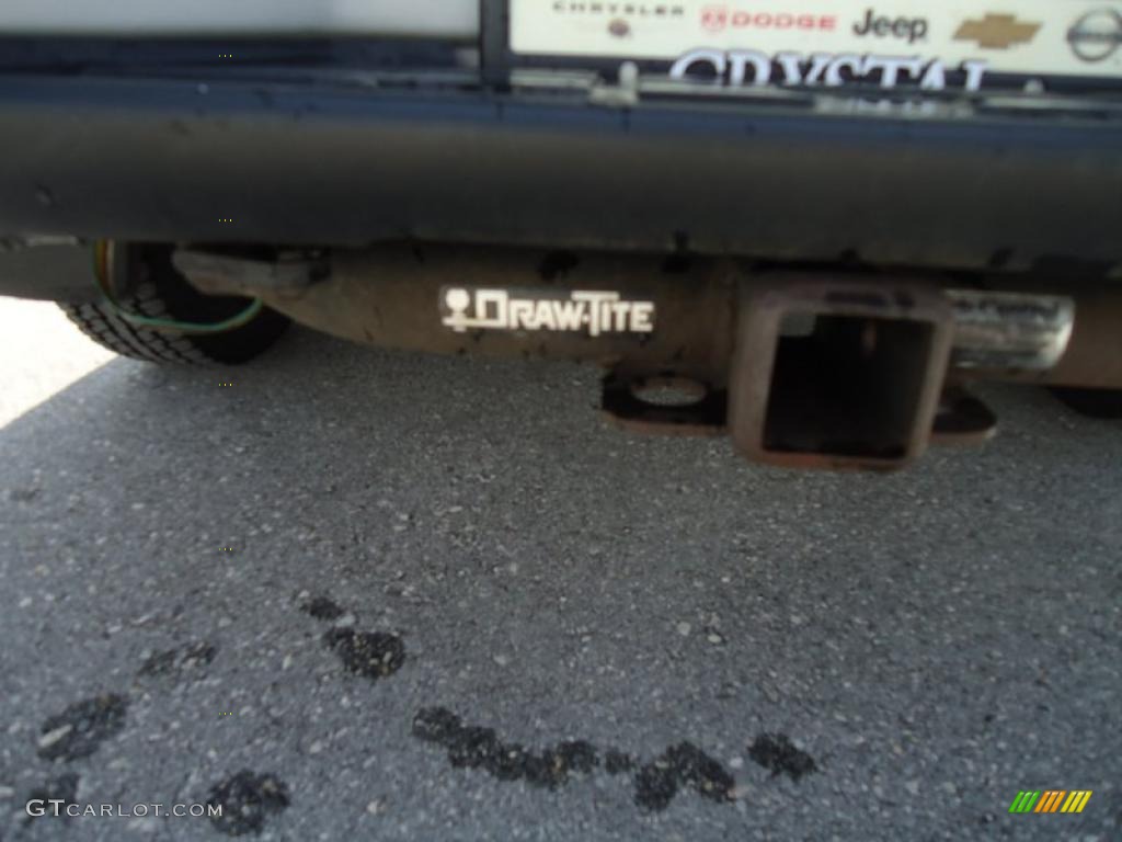 2004 Titan XE Crew Cab - Copper / Sand/Steel photo #12