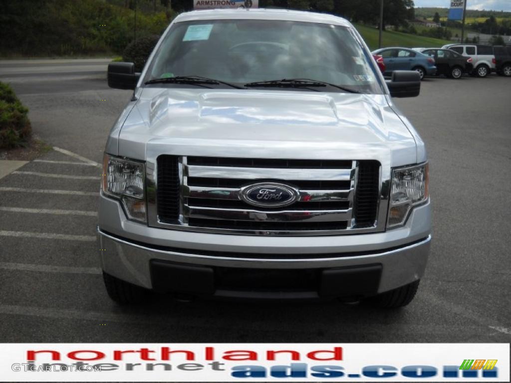 2010 F150 XLT SuperCrew 4x4 - Ingot Silver Metallic / Medium Stone photo #3