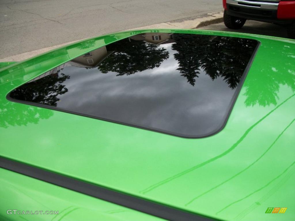 2011 Camaro LT Coupe - Synergy Green Metallic / Black photo #11