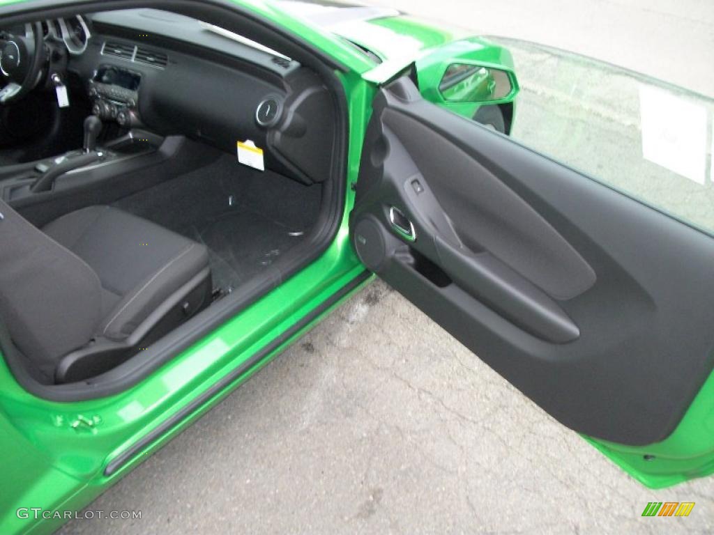 2011 Camaro LT Coupe - Synergy Green Metallic / Black photo #20