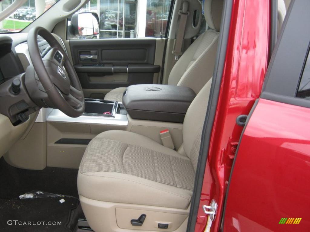 2010 Ram 3500 Big Horn Edition Crew Cab 4x4 Dually - Inferno Red Crystal Pearl / Light Pebble Beige/Bark Brown photo #13