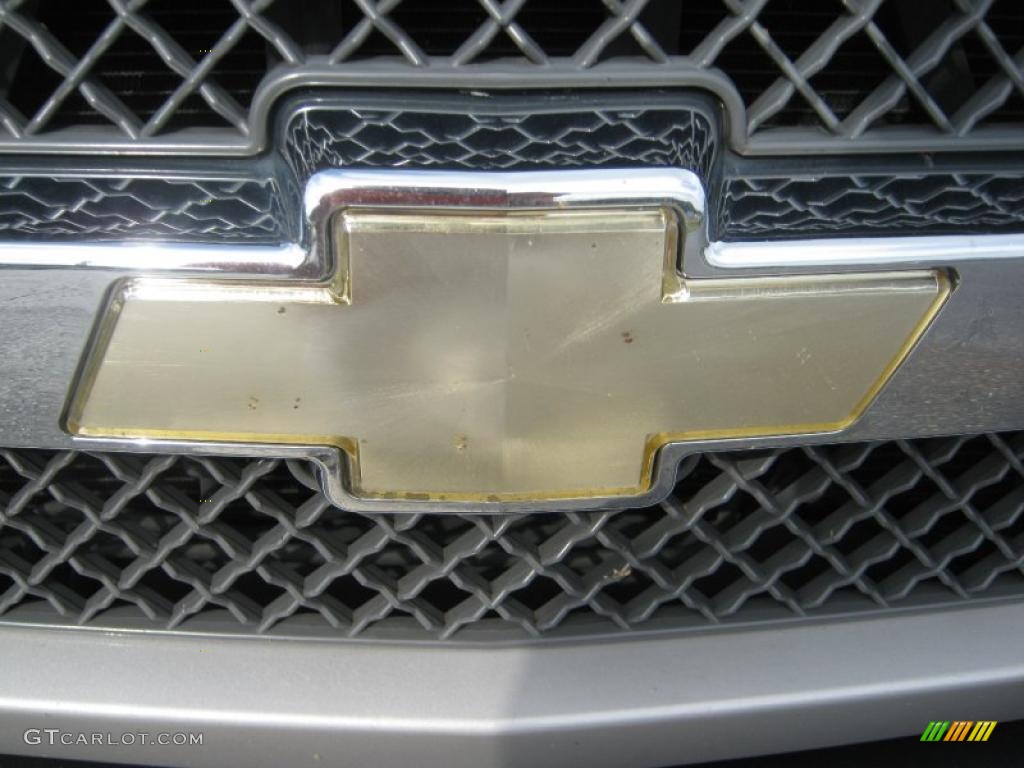 2004 Silverado 1500 LS Extended Cab - Silver Birch Metallic / Dark Charcoal photo #22