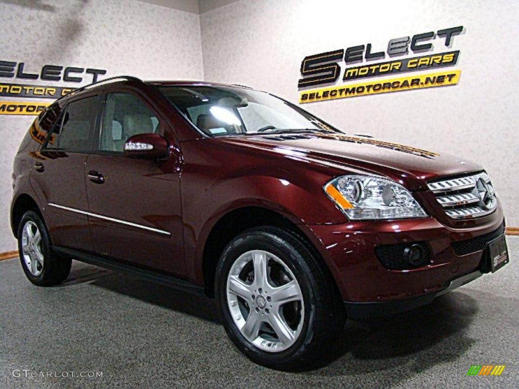 2008 ML 350 4Matic - Barolo Red Metallic / Macadamia photo #3