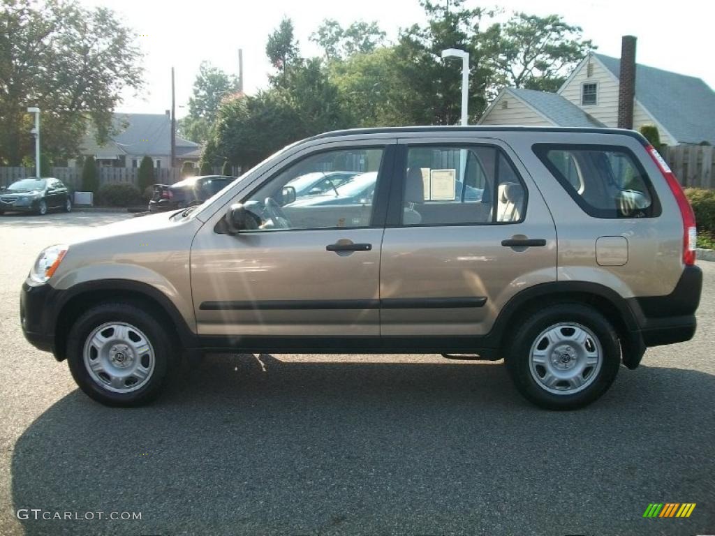 2006 CR-V LX 4WD - Sahara Sand Metallic / Ivory photo #6