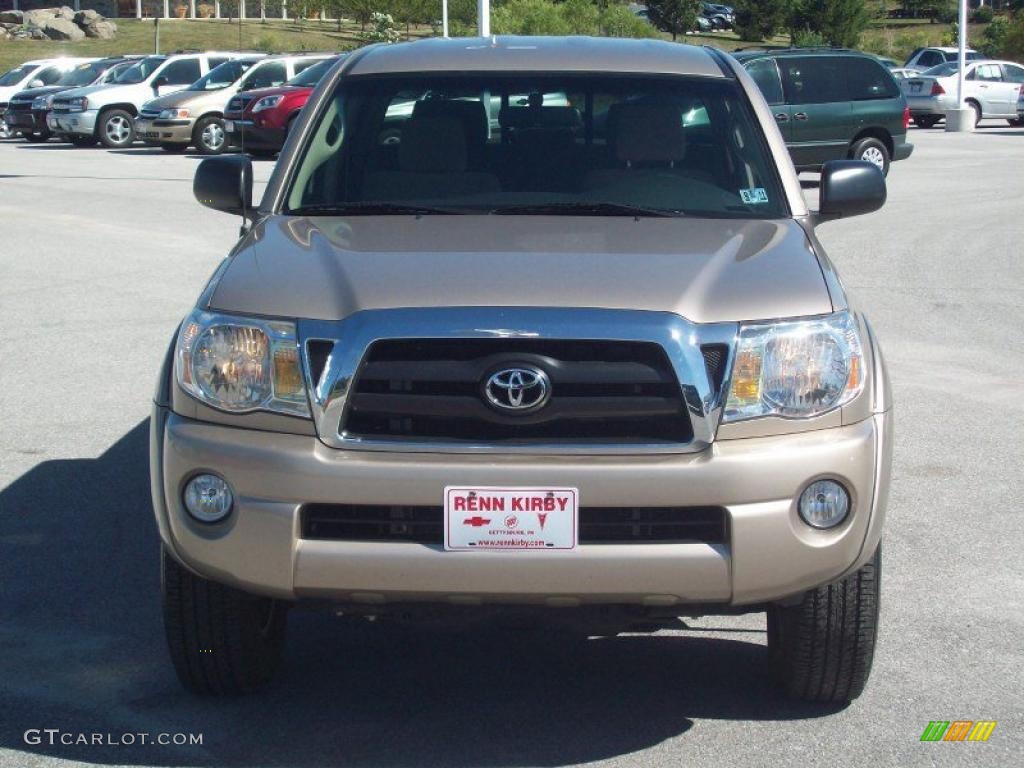 2007 Tacoma V6 SR5 Double Cab 4x4 - Desert Sand Mica / Taupe photo #19