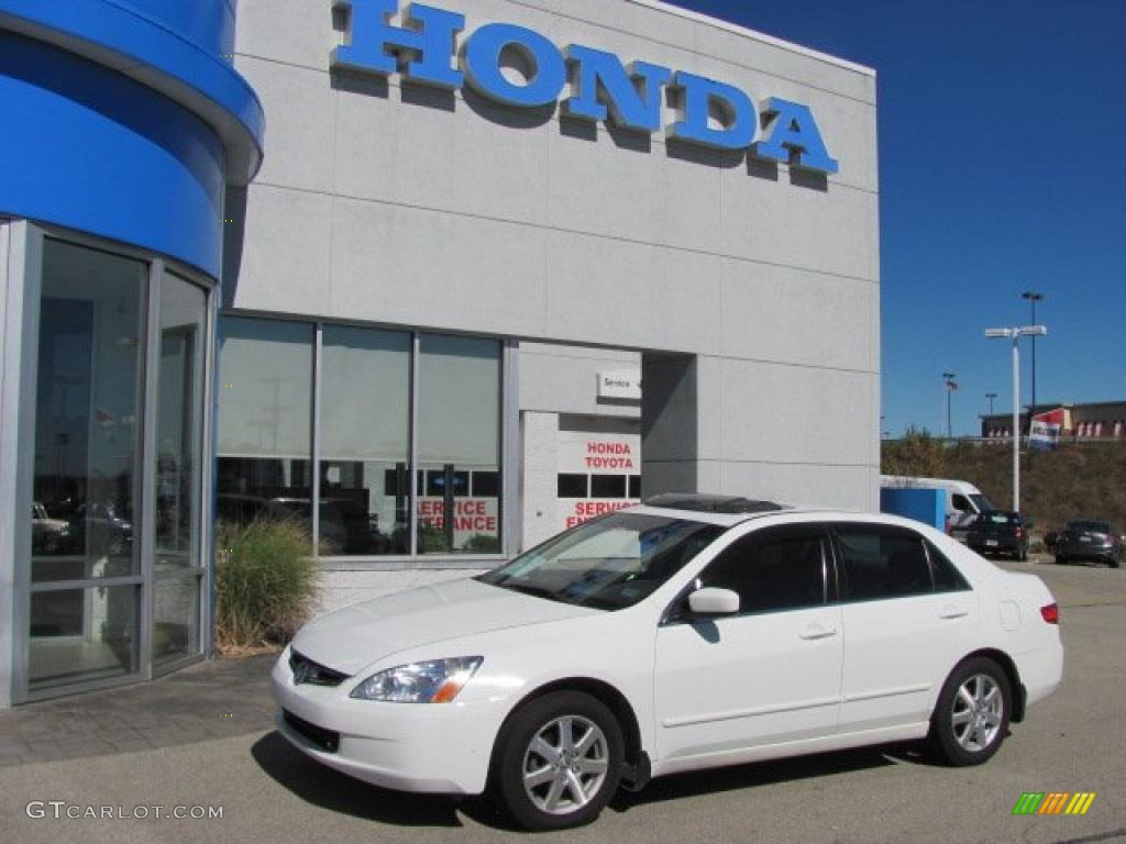 2005 Accord EX-L V6 Sedan - Taffeta White / Ivory photo #1