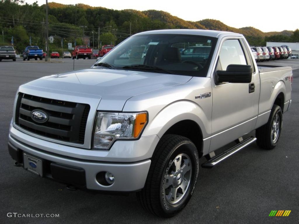 2010 F150 STX Regular Cab 4x4 - Ingot Silver Metallic / Medium Stone photo #2