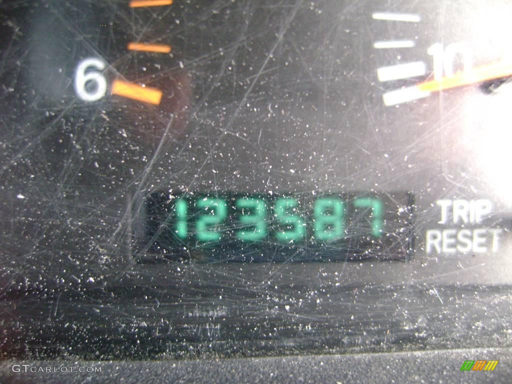 2000 Cherokee SE 4x4 Right Hand Drive - Silverstone Metallic / Agate Black photo #14