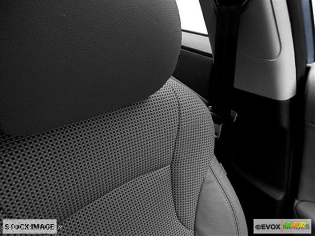 2011 Sonata SE - Radiant Silver / Gray photo #7