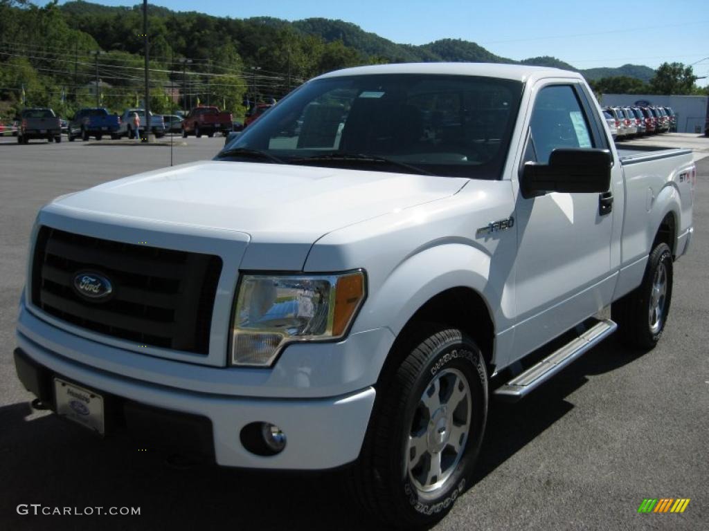 2010 F150 STX Regular Cab 4x4 - Oxford White / Medium Stone photo #2