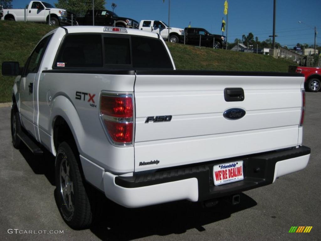 2010 F150 STX Regular Cab 4x4 - Oxford White / Medium Stone photo #8