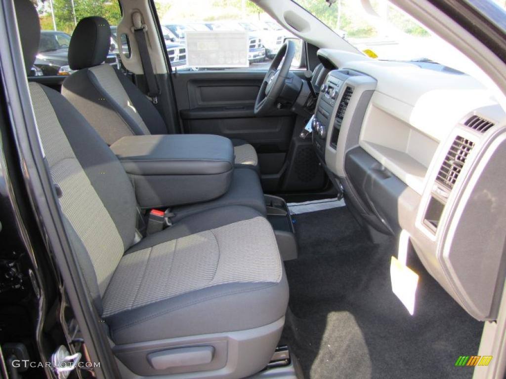 2011 Ram 1500 ST Crew Cab - Brilliant Black Crystal Pearl / Dark Slate Gray/Medium Graystone photo #9