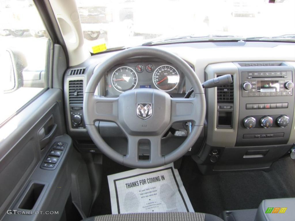 2011 Ram 1500 ST Crew Cab - Brilliant Black Crystal Pearl / Dark Slate Gray/Medium Graystone photo #11