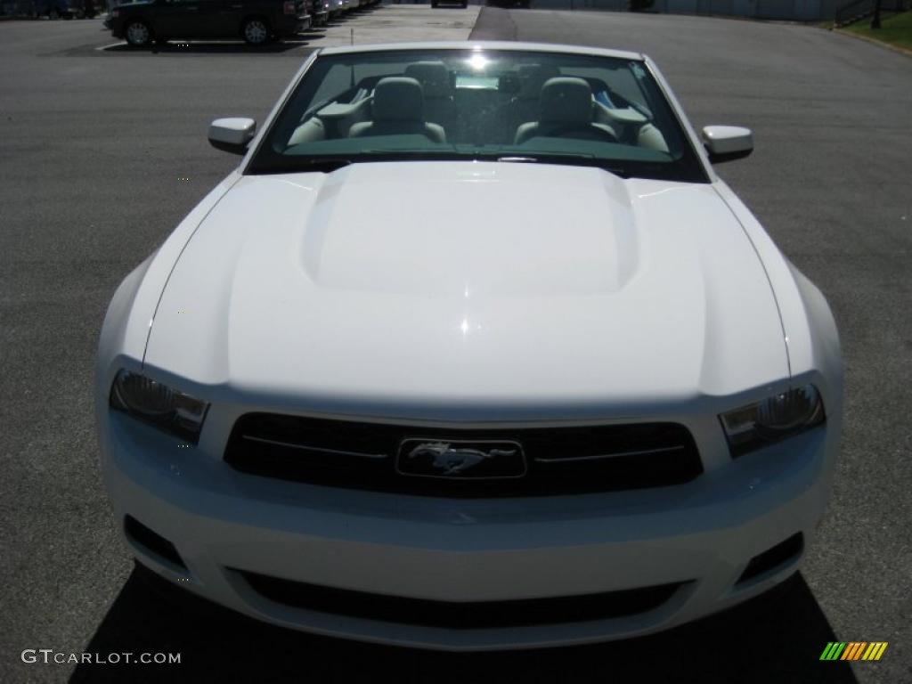 2011 Mustang V6 Premium Convertible - Performance White / Stone photo #3