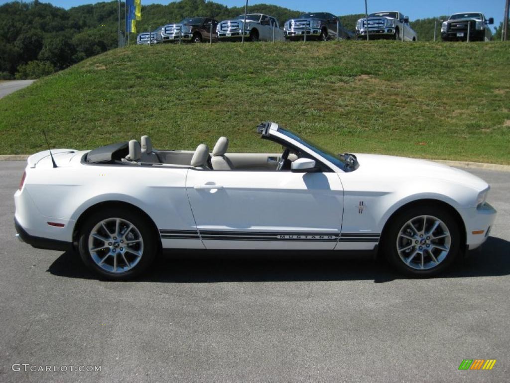 2011 Mustang V6 Premium Convertible - Performance White / Stone photo #5