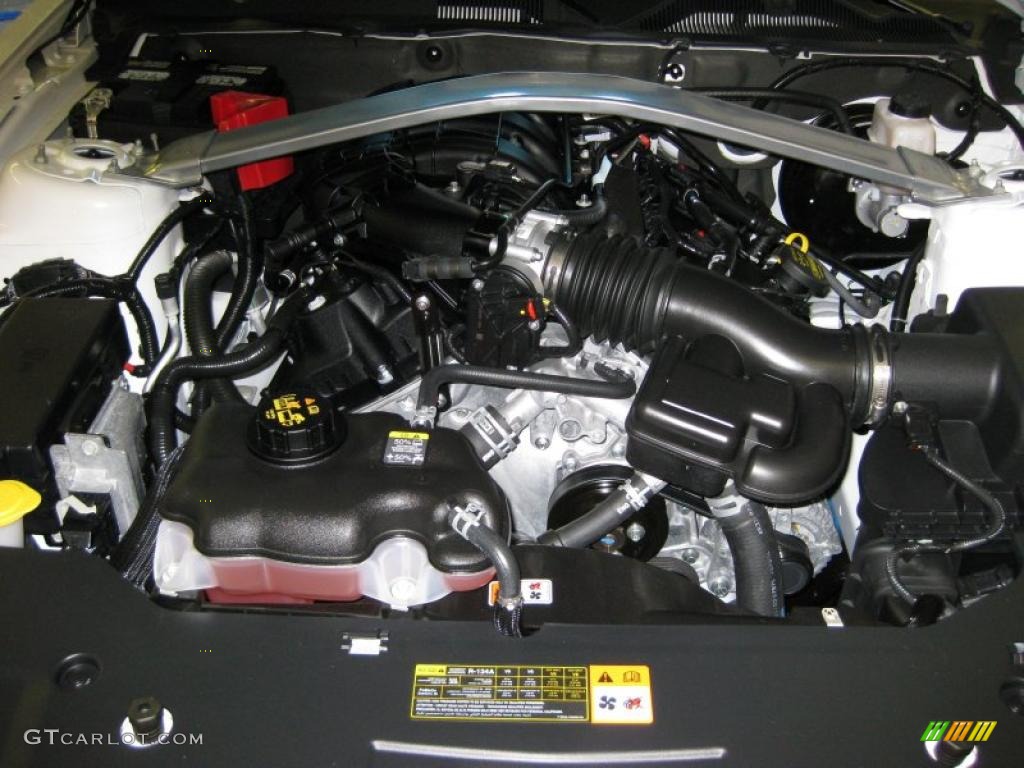 2011 Mustang V6 Premium Convertible - Performance White / Stone photo #13