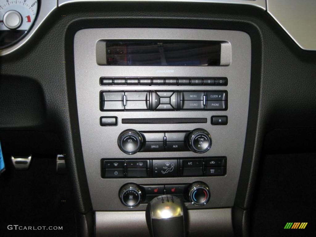 2011 Mustang GT Premium Convertible - Ebony Black / Charcoal Black photo #26