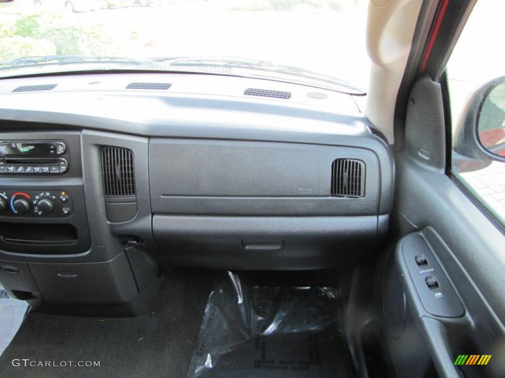 2005 Ram 1500 SLT Quad Cab - Flame Red / Dark Slate Gray photo #21