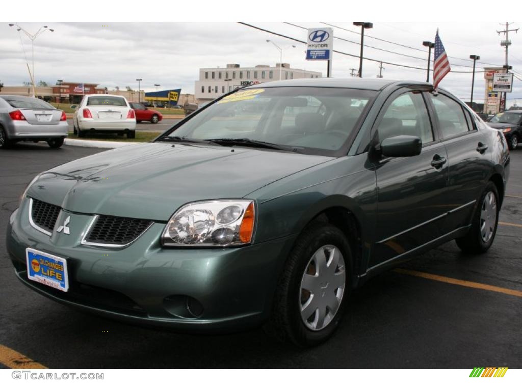 2004 Galant ES - Machine Green Metallic / Creme photo #1