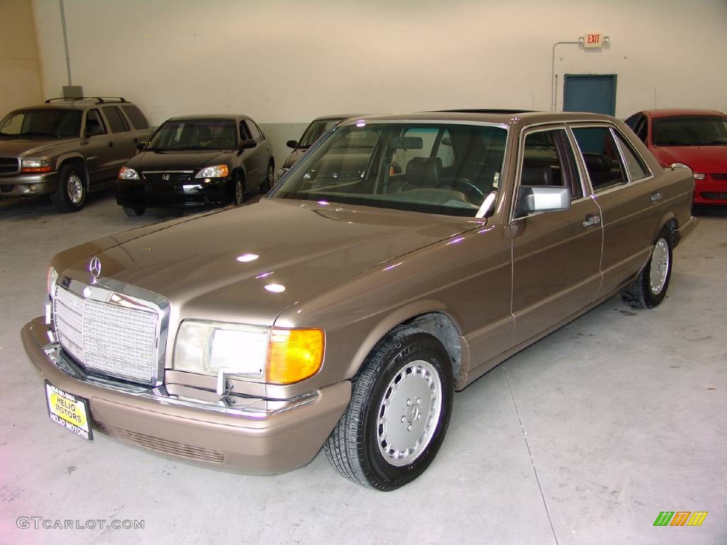 1990 420 SEL Sedan - Brown / Brown photo #1