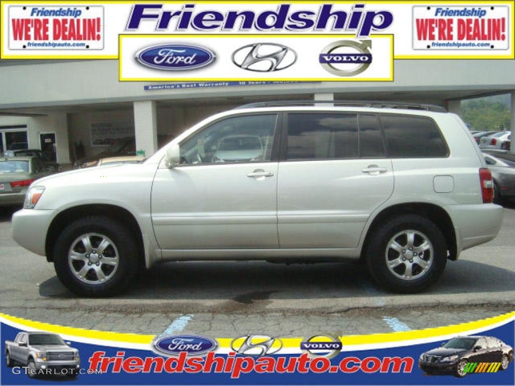 2004 Highlander V6 4WD - Millenium Silver Metallic / Ash photo #1