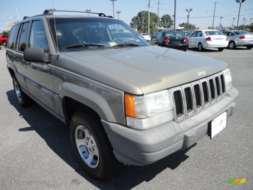 1998 Grand Cherokee Laredo 4x4 - Light Driftwood Satin Glow / Black photo #7