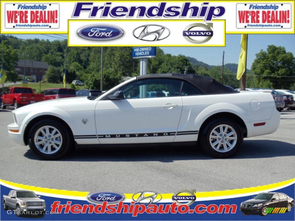 2009 Mustang V6 Premium Convertible - Performance White / Light Graphite photo #1