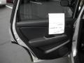 Munich Silver Metallic - Outlander LS 4WD Photo No. 13