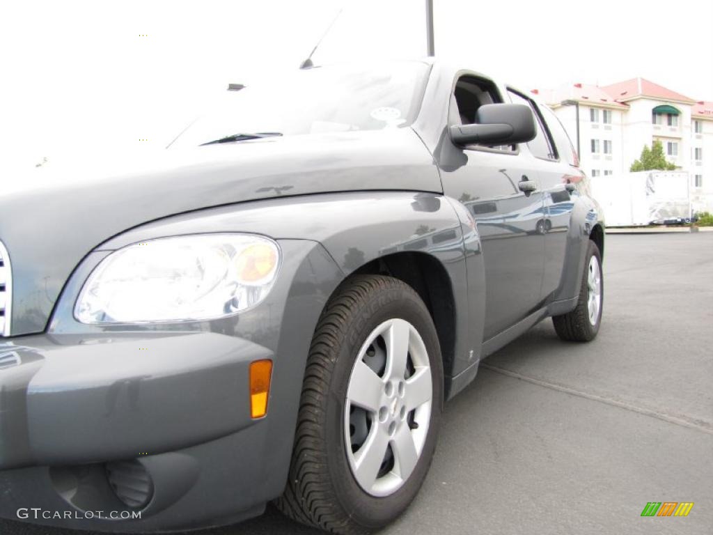 2009 HHR LS - Dark Gray Metallic / Gray photo #13