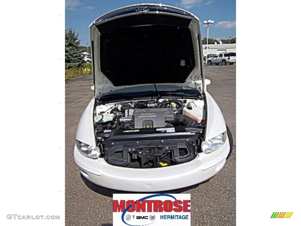 1998 Riviera Supercharged Coupe - Bright White / Taupe photo #16